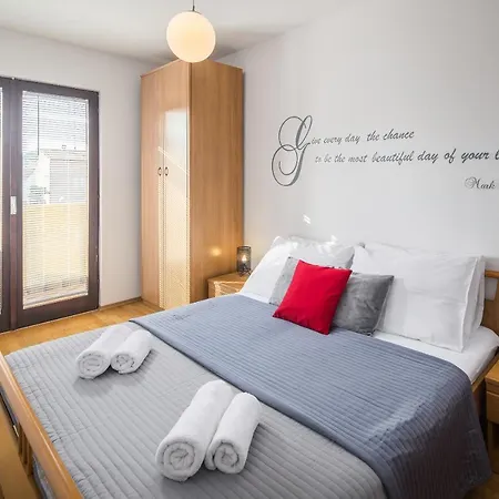 Urban Premium (adults Only) Апартаменты Пореч