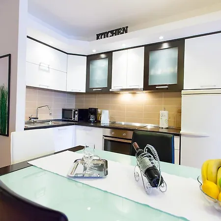 Urban Premium (adults Only) *